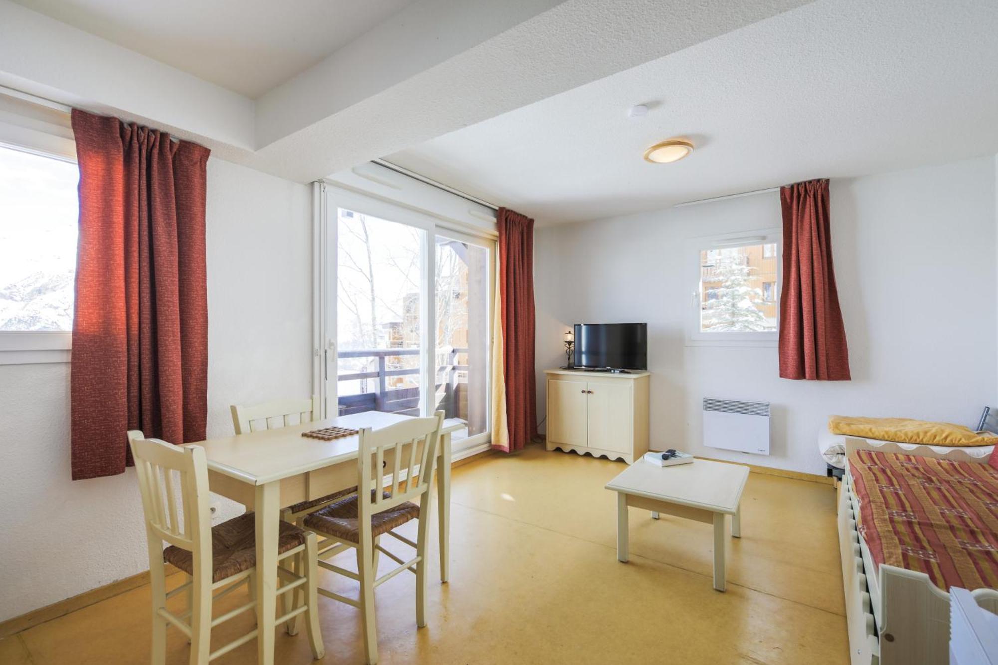 Residence Les Chalets De Puy Saint Vincent - Maeva Home Puy-Saint-Vincent Rom bilde